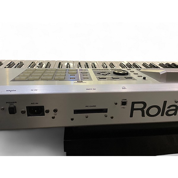 Used Roland Fantom X7 Keyboard Workstation