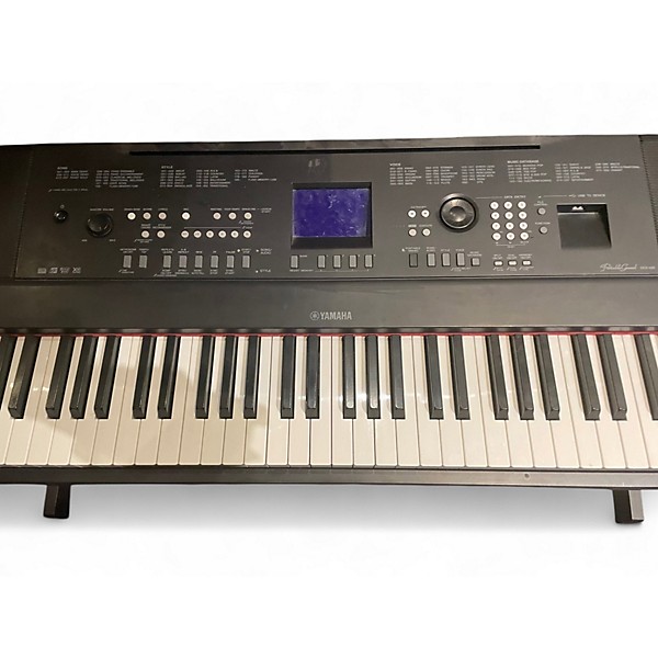 Used Yamaha DGX650 88 Key Portable Keyboard