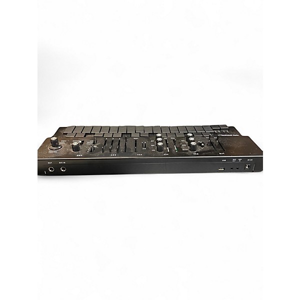 Used Vongon REPLAY Synthesizer