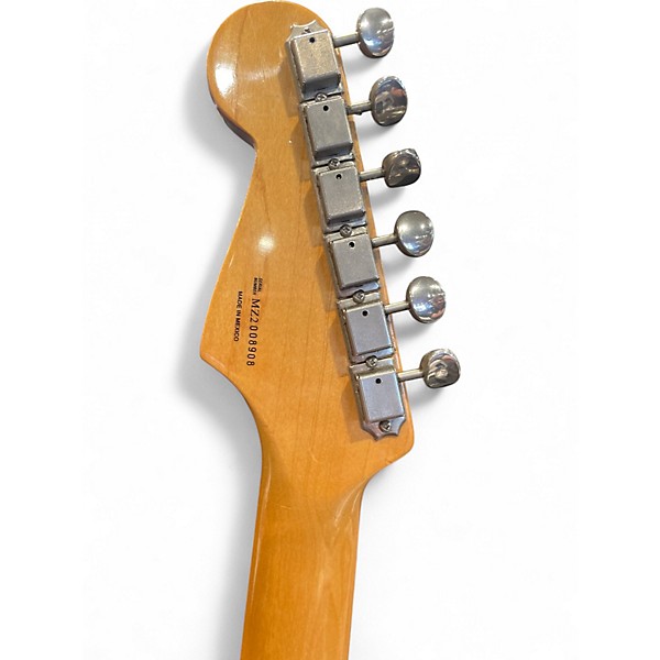 Used 2002 Fender Classic Series '60s Stratocaster Lake Placid Blue Solid Body Electric Guitar