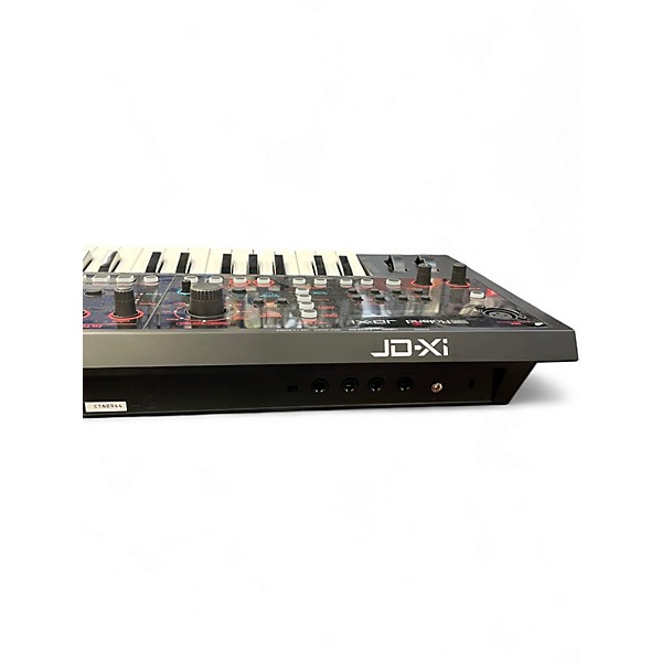 Used Roland JDXI Synthesizer