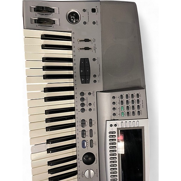 Used Technics SX-KN6000 Keyboard Workstation