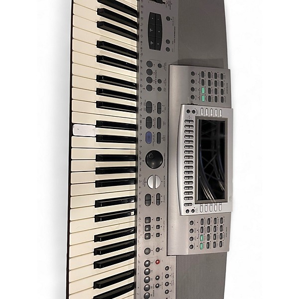 Used Technics SX-KN6000 Keyboard Workstation