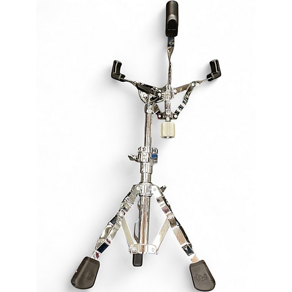 Used DW 3300A Snare Stand
