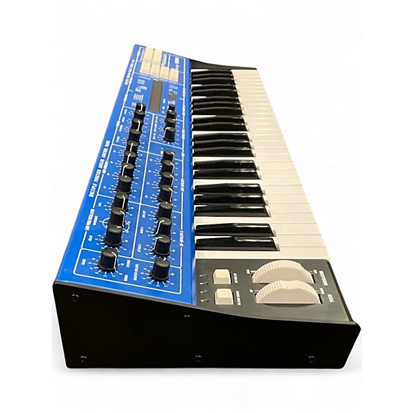 Used Behringer Wave Synthesizer