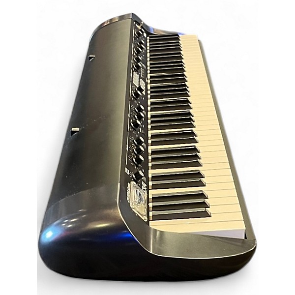 Used KORG SV173 73 Key Stage Piano