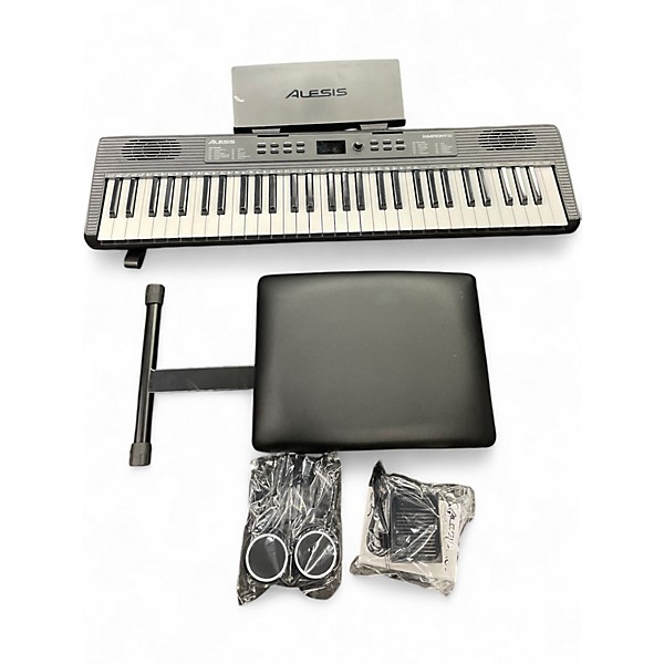 Used Alesis Harmony 61 MK4 61-Key Portable Keyboard Package