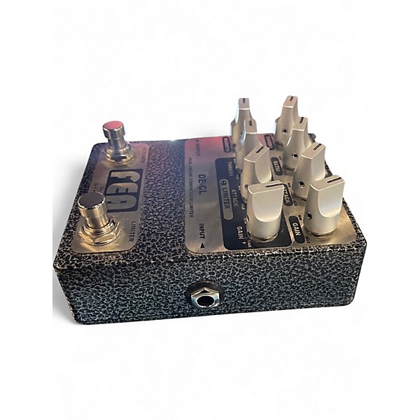 Used Fea DE-CL Dual Engine Compressor Limiter Effect Pedal