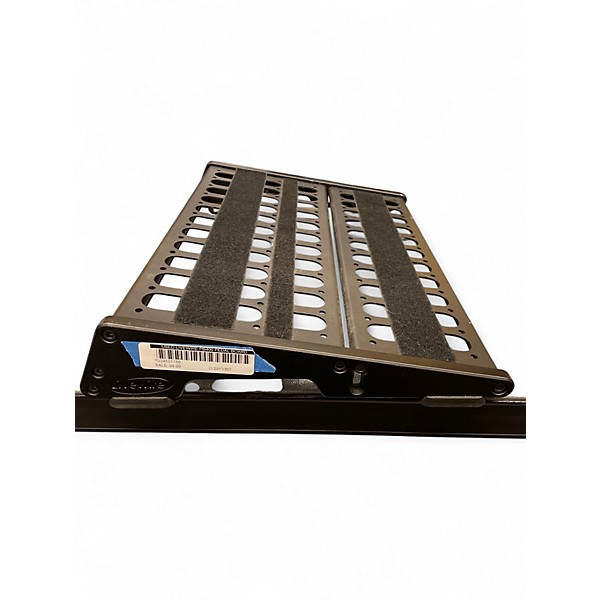 Used Livewire PB400 Pedal Board