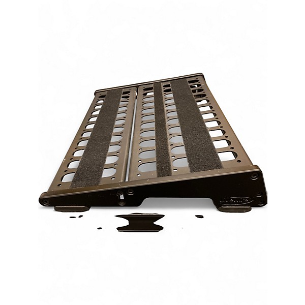 Used Livewire PB400 Pedal Board