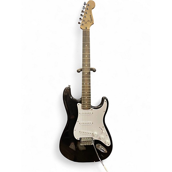 Used Squier Affinity Stratocaster Black and White Solid Body Electric Guitar
