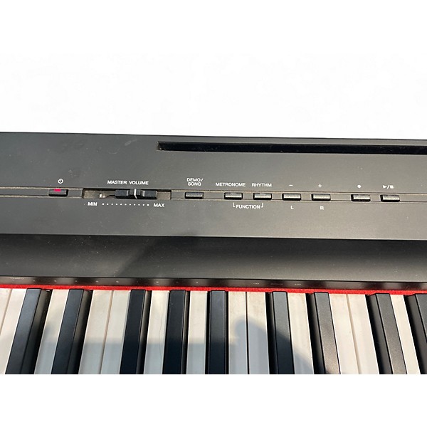 Used Yamaha P125 Digital Piano