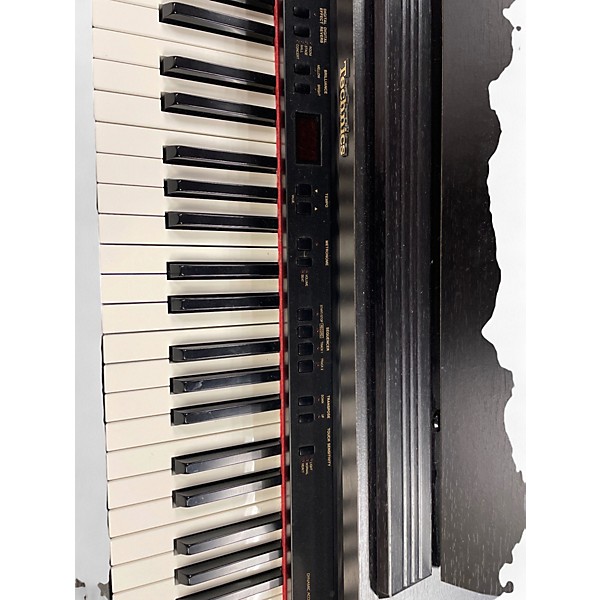 Used Technics sx-px332 Digital Piano