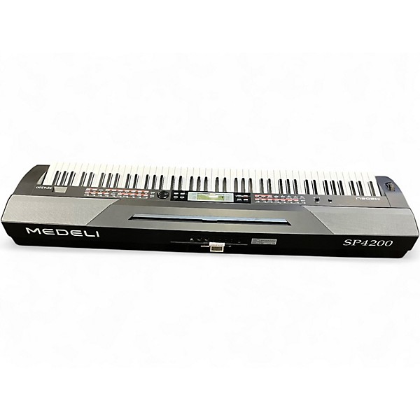 Used Medeli SR4200 Keyboard Workstation