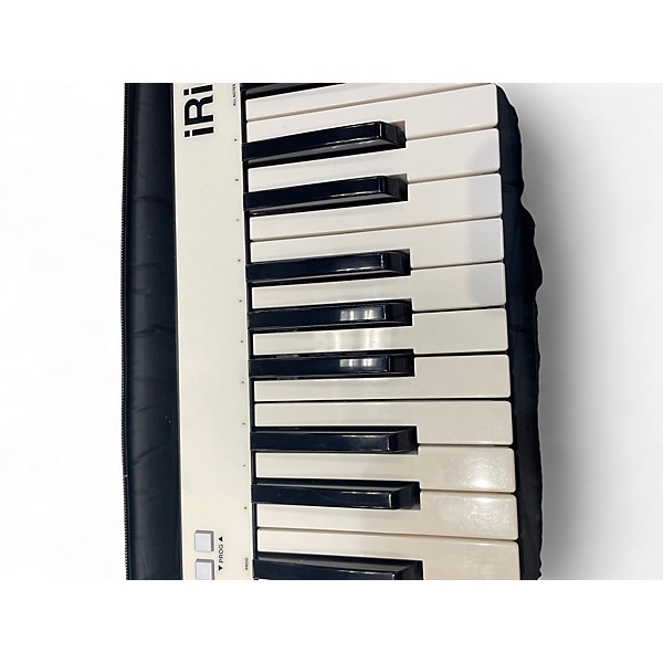 Used IK Multimedia iRig KEYS Pro MIDI Controller