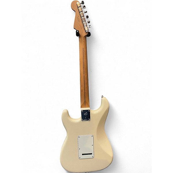 Used 2025 Fender LIMITED EDITION PLAYER II ROASTED MAPLE FINGERBOARD Olympic White Solid Body Electric Guitar