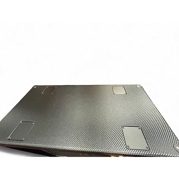 Used BOSS WAZA-412 Unpowered Speaker
