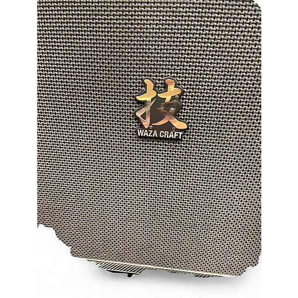 Used BOSS WAZA-412 Unpowered Speaker