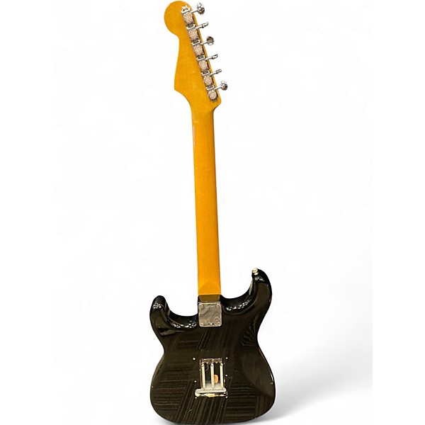 Used 2002 Fender American Vintage 1962 Stratocaster Black Solid Body Electric Guitar