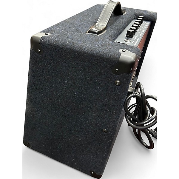Used Roland KC200 Keyboard Amp