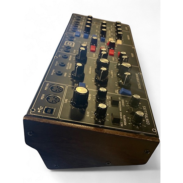 Used Behringer model d Synthesizer