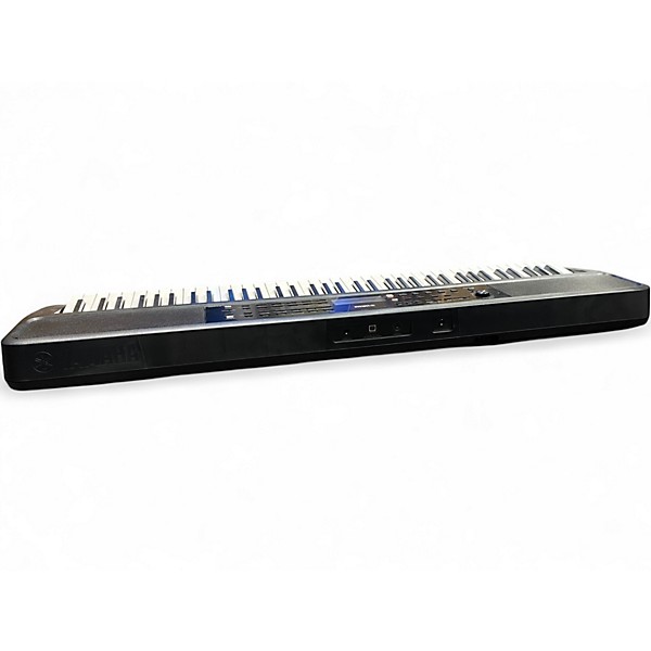 Used Yamaha PSREW320 Portable Keyboard