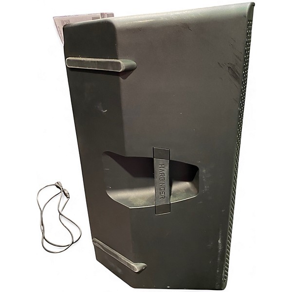 Used Harbinger VARI V4115 Powered Speaker