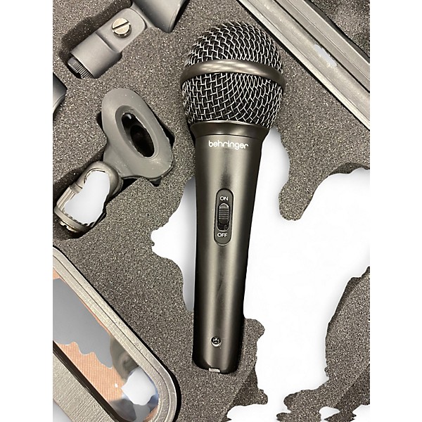 Used Behringer XM1800S Dynamic Microphone