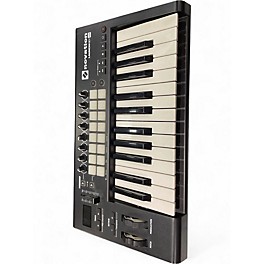 Used Novation Launchkey 25 mk 2 MIDI Controller