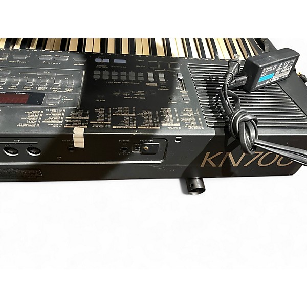 Used Technics KN700 Stage Piano