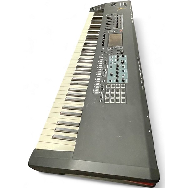 Used Roland Fantom 8 Keyboard Workstation