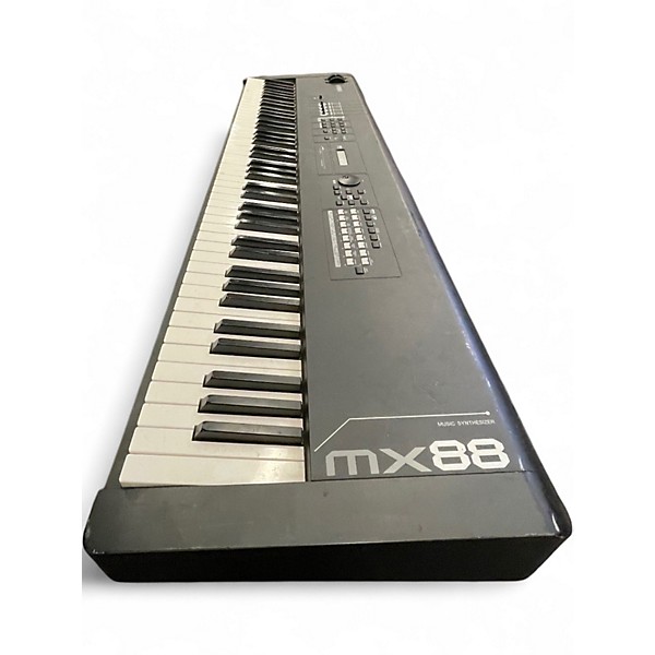 Used Yamaha MX88 Synthesizer