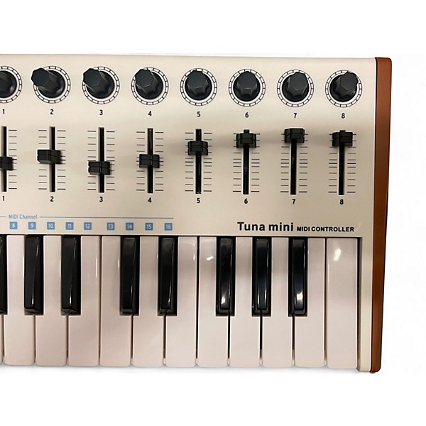Used Worlde TUNA MINI MIDI Controller