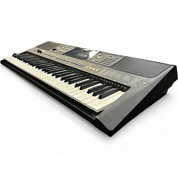 Used Yamaha PSRE463 61 key Portable Keyboard