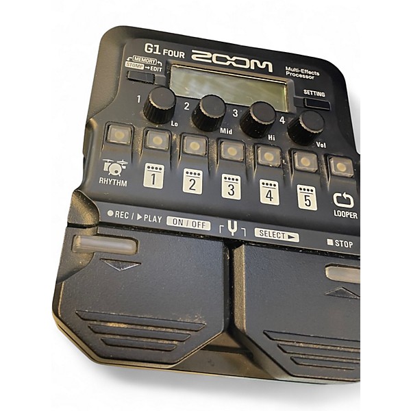Used Zoom g1 four Effect Processor