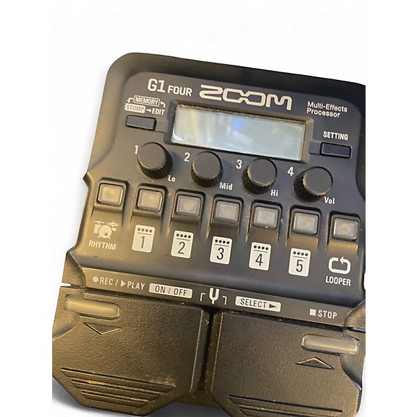 Used Zoom g1 four Effect Processor