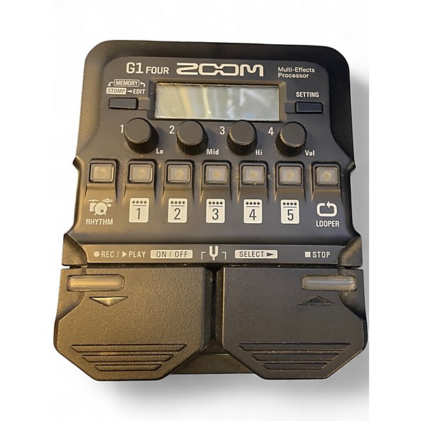 Used Zoom g1 four Effect Processor