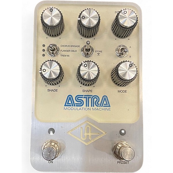 Used Universal Audio Astra Modulation Machine Effect Pedal