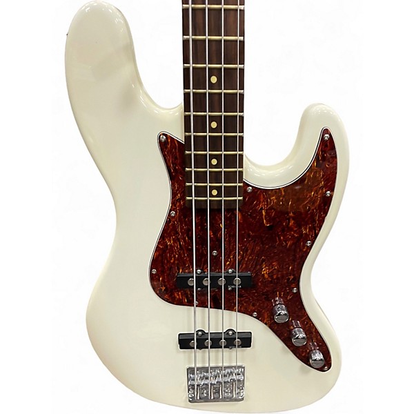 Used Schecter Guitar Research Diamond P Custom Classic White Electric Bass Guitar