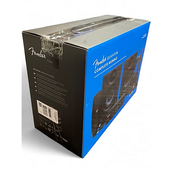 Used Fender Fender Studio Complete Recording Bundle With Quantum LT 2 Interface Audio Interface