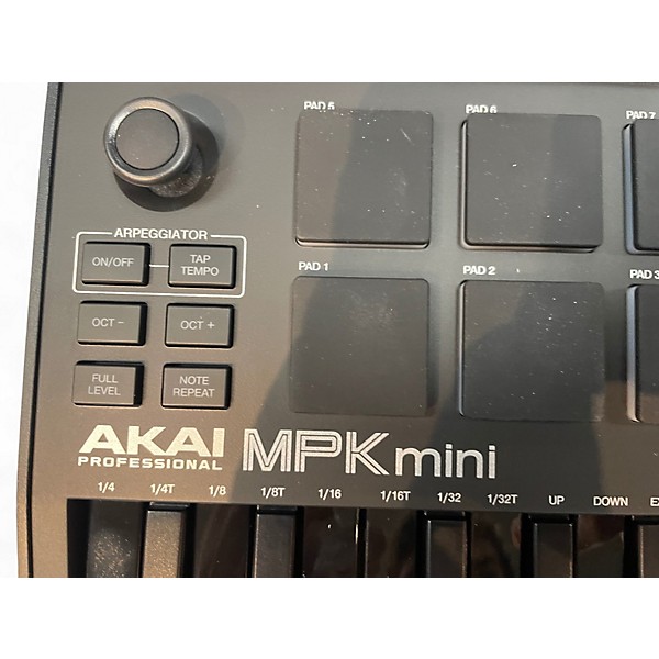 Used Akai Professional MPK MINI MK3 Keyboard Workstation