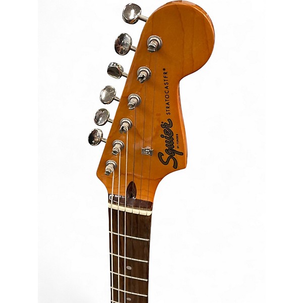 Used 2020 Squier Classic Vibe 1960S Stratocaster 3 Color Sunburst Solid Body Electric Guitar