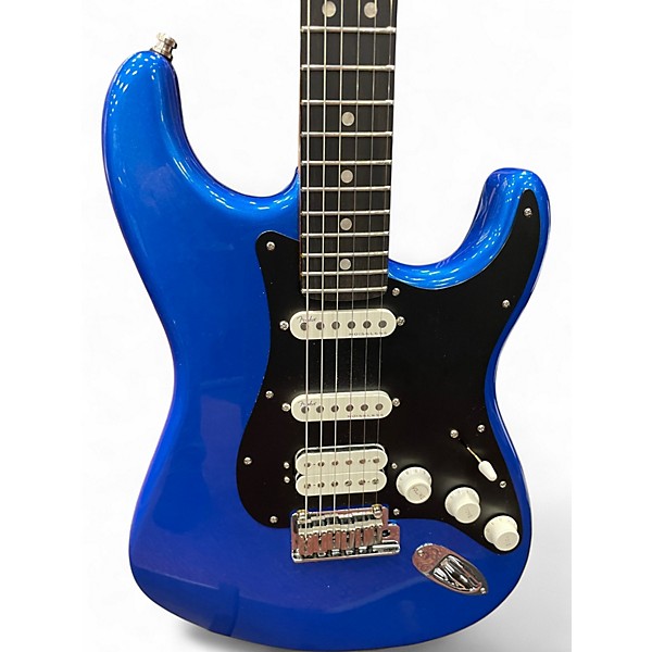 Used Fender American Ultra II Stratocaster HSS Blue Solid Body Electric Guitar