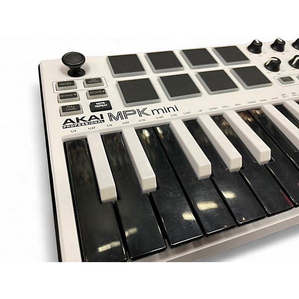 Used Akai Professional MPK MinI MKII MIDI Controller