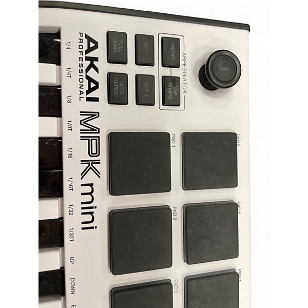 Used Akai Professional mpk mini mkIII MIDI Controller