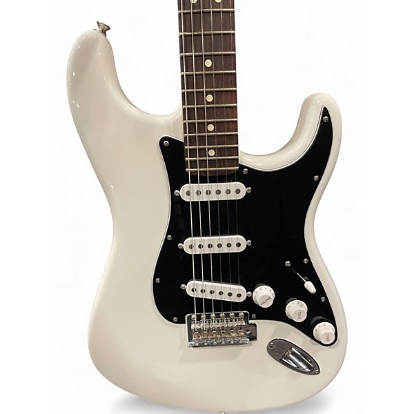 Used Fender American Performer Stratocaster SSS Alpine White Solid Body Electric Guitar