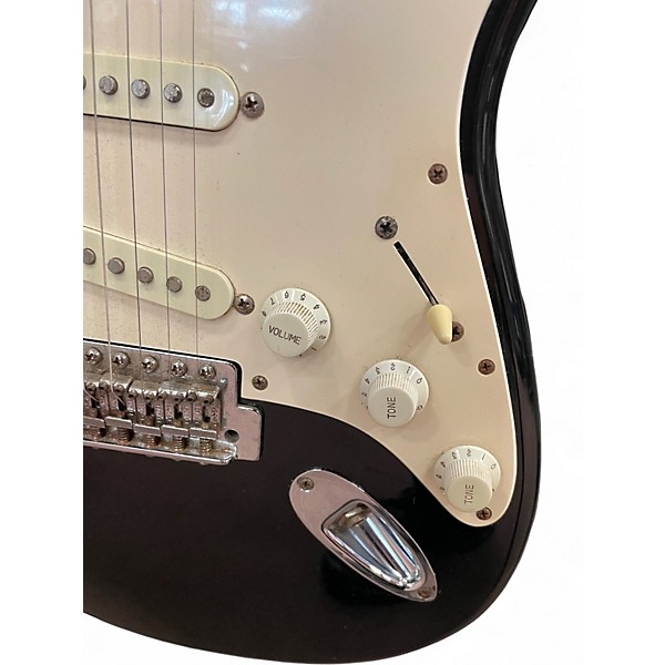 Used Fender Stratocaster st62 Black Solid Body Electric Guitar