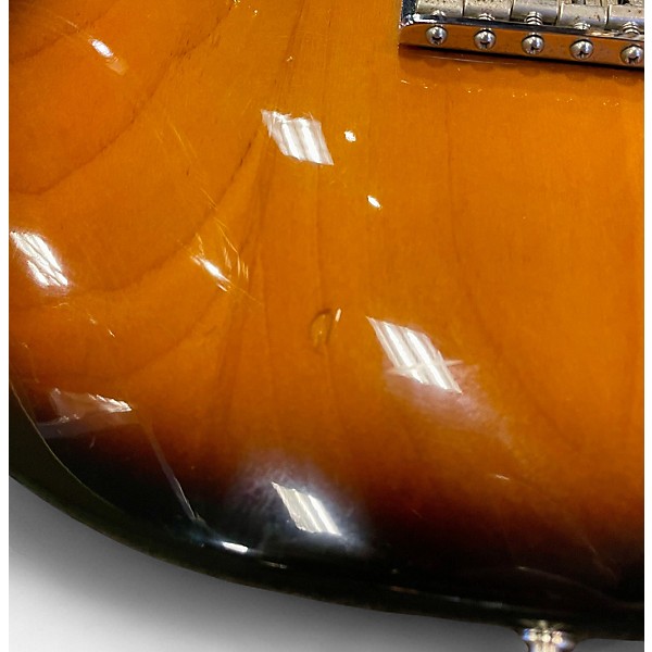 Vintage 1993 Fender American Vintage 1957 Stratocaster 2 Color Sunburst Solid Body Electric Guitar