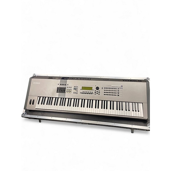 Used Yamaha Motif 8 88 Key Keyboard Workstation