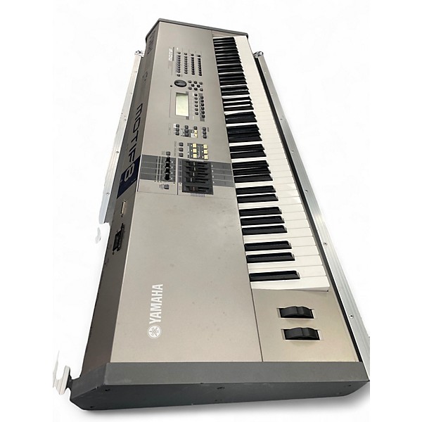Used Yamaha Motif 8 88 Key Keyboard Workstation
